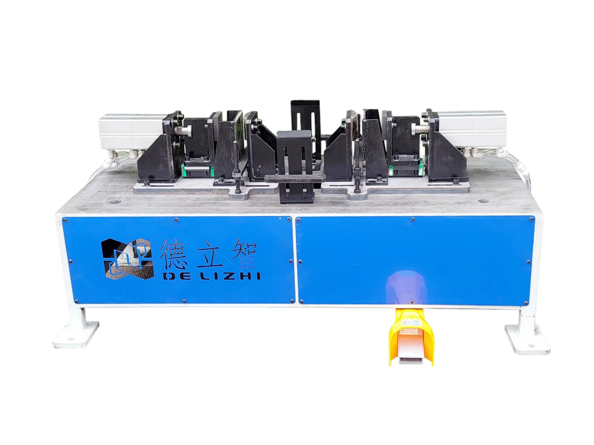 eyelet machine